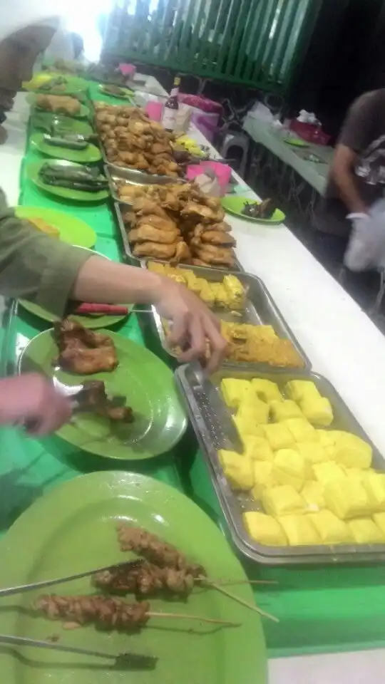 Gambar Makanan Ayam bakar / goreng si Jeletot 8