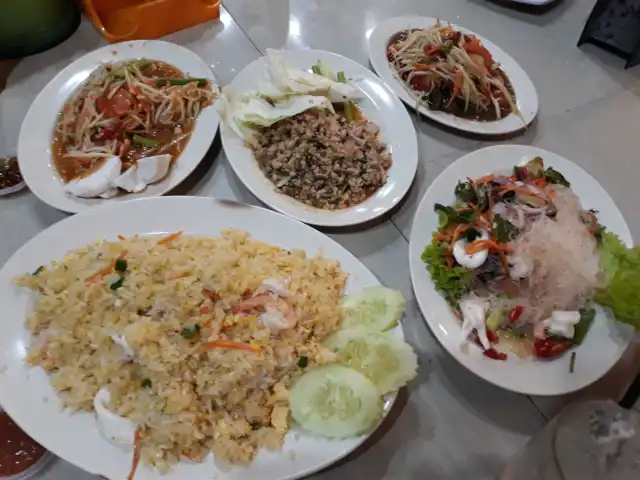 Chok Dee Thai Food Food Photo 12
