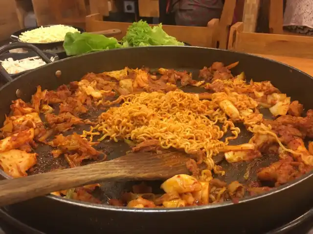 Mr. Dakgalbi - Pan Grilled Chicken Restaurant Food Photo 14