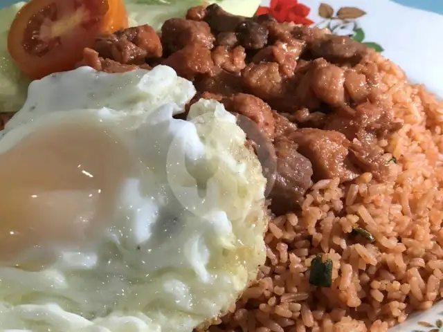 Gambar Makanan Warung Mama Linda, Pegadaian 1