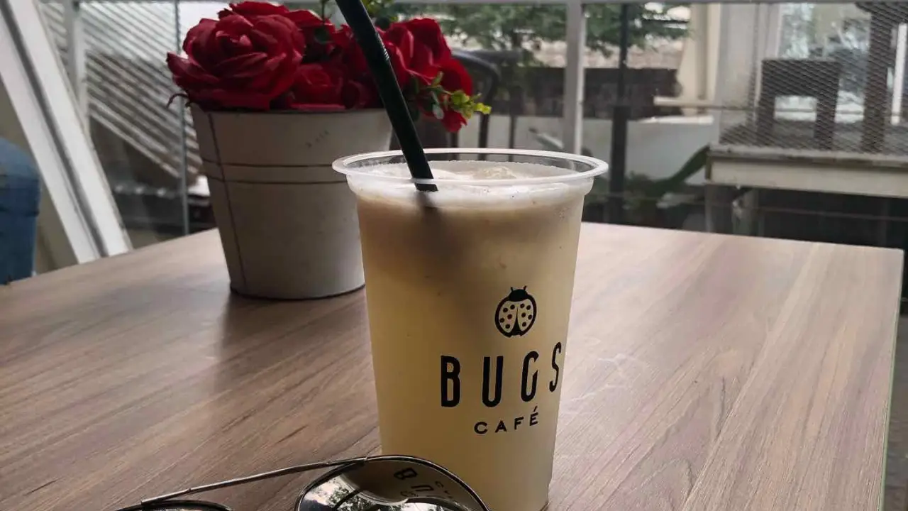 Bugs Coffee & Burger