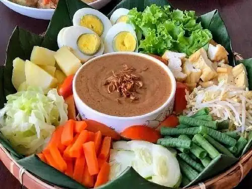 Gado Gado & Ketoprak Nyah Seger, Bumijo