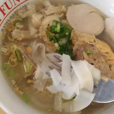 A Fung Baso Sapi Asli