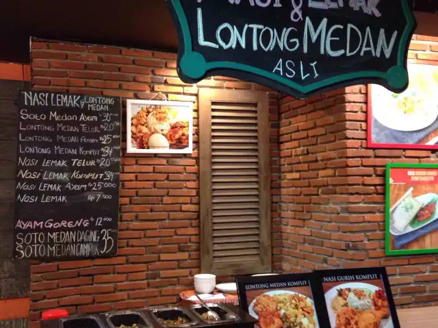 Gambar Makanan Nasi Lemak & Lontong Medan 2