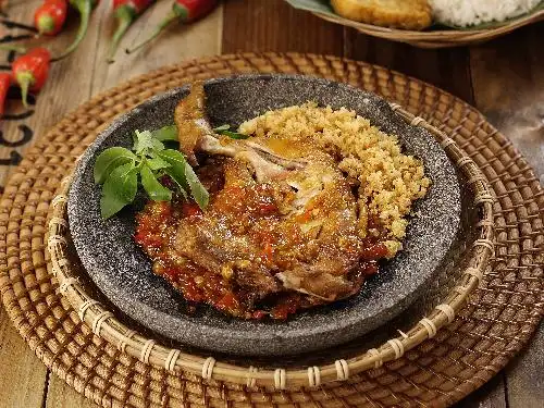 Nasi Ayam Tampol, Klp Gading Pegangsaan