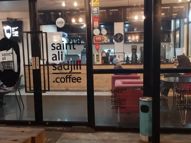 Gambar Makanan Saint Ali Sadjili Coffee 5