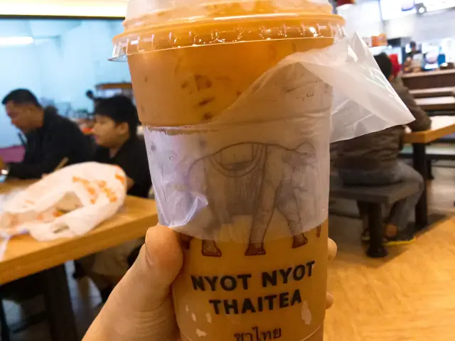 Gambar Makanan Nyot Nyot Thai Tea 3