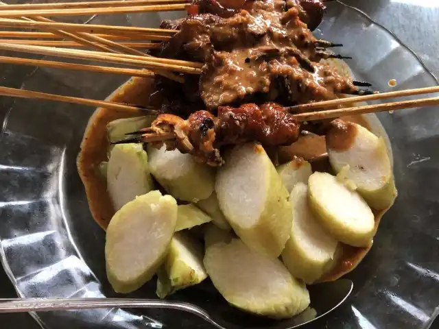 Gambar Makanan Sate Ayam Cilacap 9