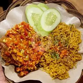 Gambar Makanan Warung Nasi Ayla 28, Cipedes Tengah 14