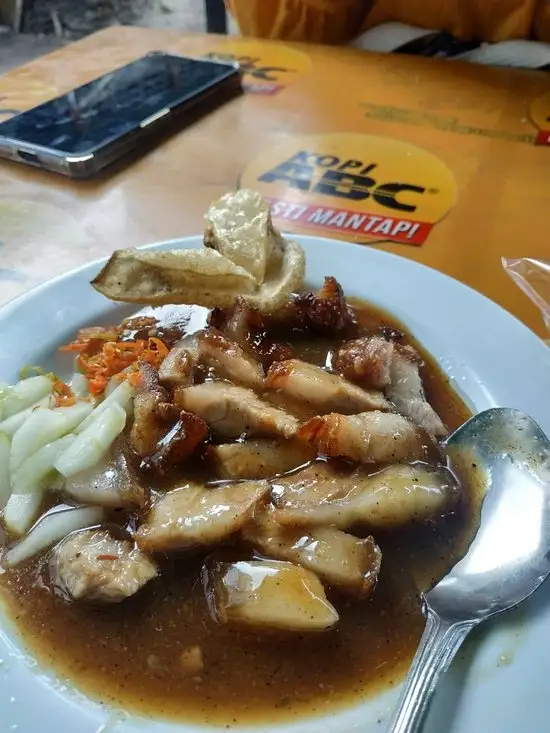 Gambar Makanan Sate Babi Bawah Pohon 12