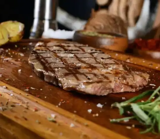 Ercan Steakhouse'nin yemek ve ambiyans fotoğrafları 3