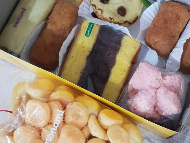 Gambar Makanan Bakery Monami 2