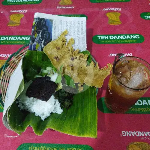 Gambar Makanan Nasi Pecel Pincuk Khas Madiun (Pak Kumis), Gunung Malang 3