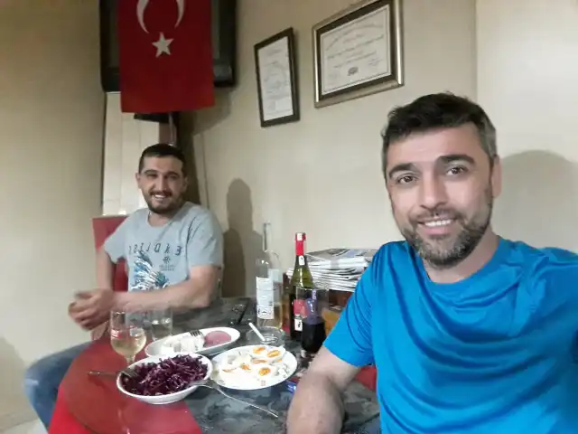 Uludağ Yıldız Gençlik ve Spor Kulübü Lokali'nin yemek ve ambiyans fotoğrafları 6