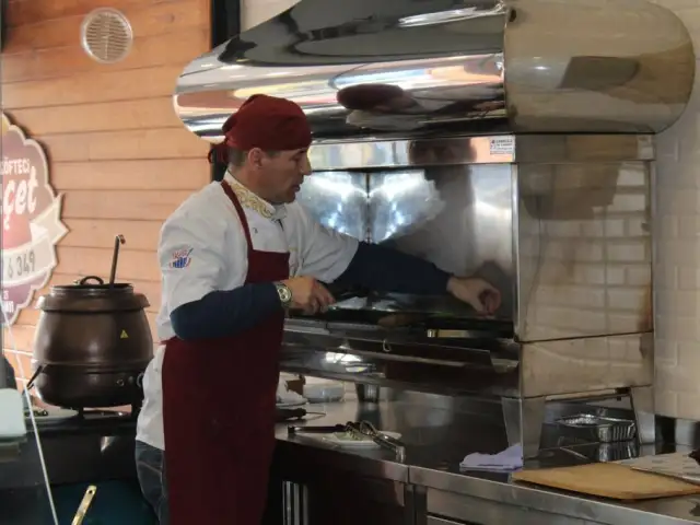 Köfteci Behçet'nin yemek ve ambiyans fotoğrafları 9