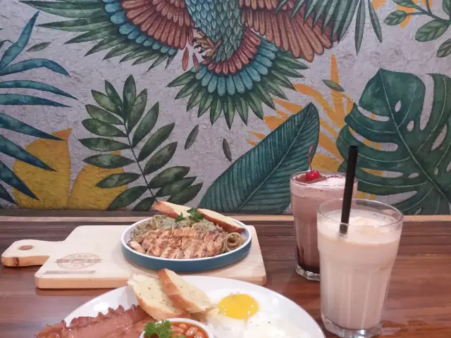 Gambar Makanan Wake Cup Coffee & Eatery - Grand Sovia Hotel Bandung 10