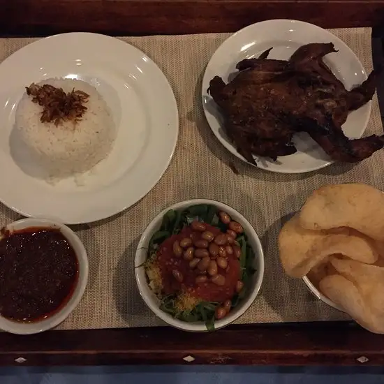 Gambar Makanan Rinjani Restaurant 2