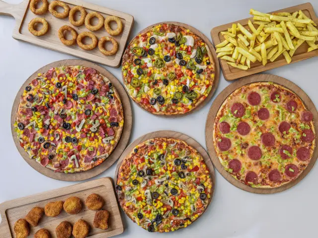 Pizza Cix'nin yemek ve ambiyans fotoğrafları 1