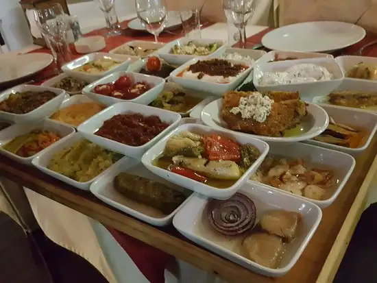 Kaptan Baba Balık Restaurant'nin yemek ve ambiyans fotoğrafları 2