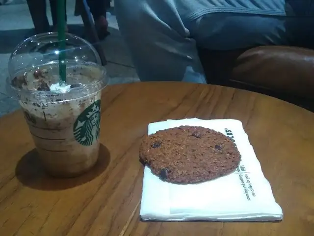 Gambar Makanan Starbucks 9