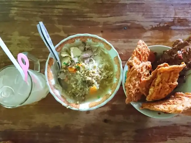 Gambar Makanan Soto Hollywood 3