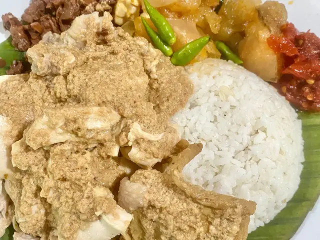 Gambar Makanan Gudeg Pejompongan 1