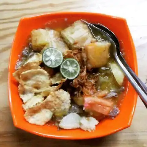 Gambar Makanan Soto Mie Bota 1