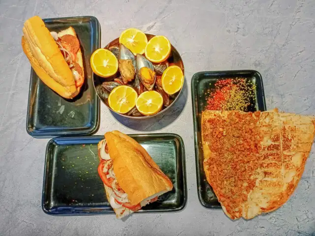 Kadıköy Midyecisi'nin yemek ve ambiyans fotoğrafları 1