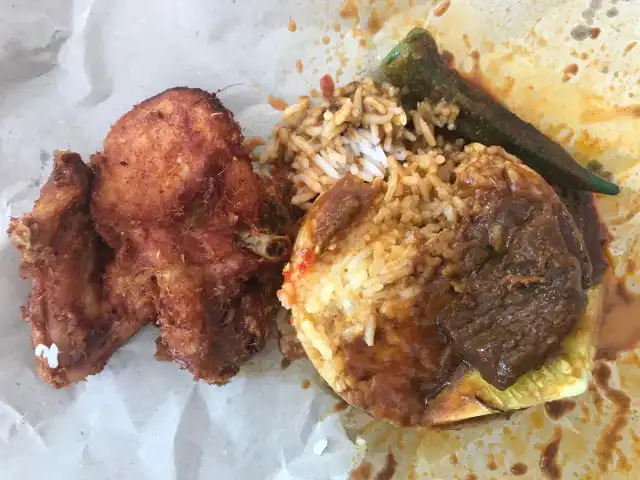 Farni's Nasi Kukus Ayam Dara Rempah Damansara Heights (Bukit Damansara) Food Photo 8