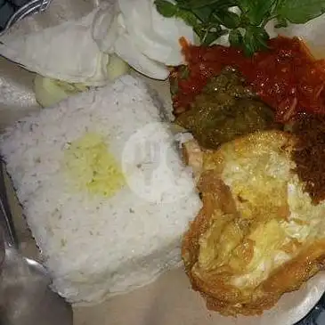 Gambar Makanan Ayam Goreng Serundeng & Lalapan Bu Nining, Pemurus Luar 18