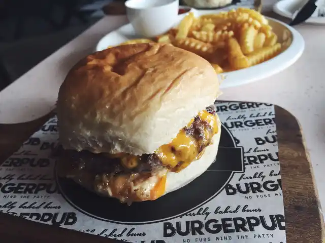 BurgerPub Food Photo 12