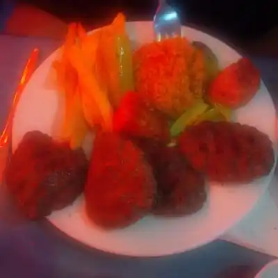 Sokak Restaurant Cengiz&apos;in Yeri'nin yemek ve ambiyans fotoğrafları 4
