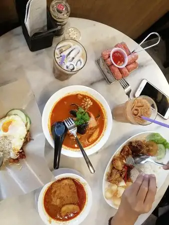 Cawan Mas Cafe Food Photo 1