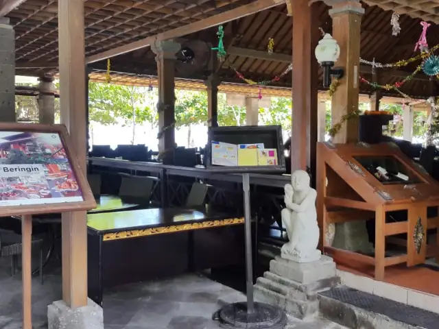 Gambar Makanan Baruna Beach Seafood Restaurant 7