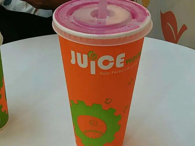 Juice Works Food Photo 10