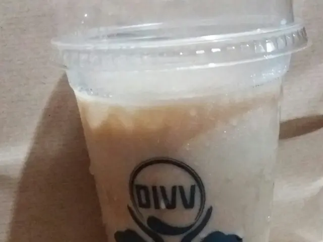 Divv Thai Tea