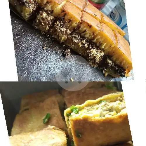 Gambar Makanan Martabak Terang Bulan Dmc, Jatiasih 3