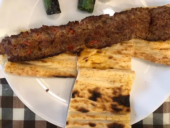 Öz Adana Kebap & Lahmacun'nin yemek ve ambiyans fotoğrafları 5