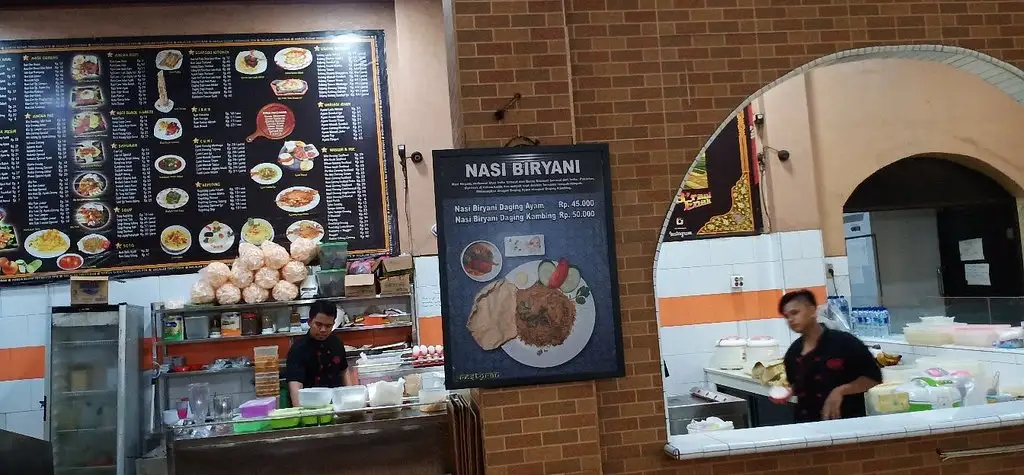 Gambar Makanan Restoran India 10