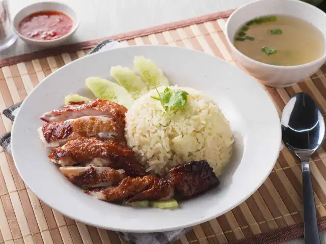 Nasi Ayam @ Tatau Seafood Restaurant
