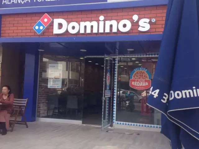 Domino's Pizza'nin yemek ve ambiyans fotoğrafları 2