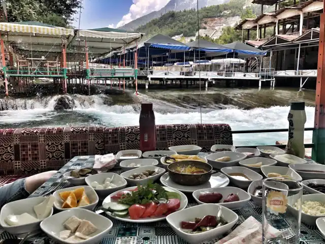 Dim Çayı Manzara Piknik & Restoran'nin yemek ve ambiyans fotoğrafları 9