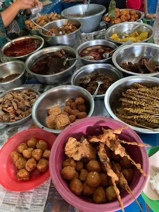 Gambar Makanan Nasi Jamblang Sumarni 6