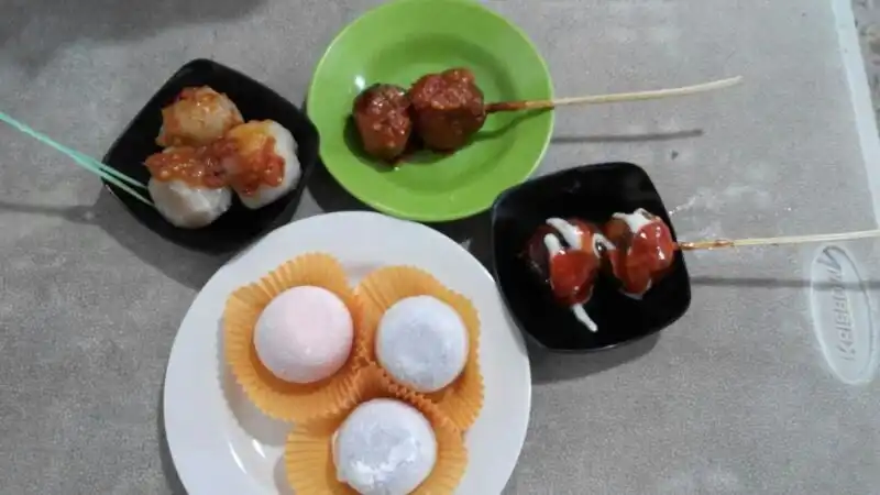 Gambar Makanan Mochilok (Mochi dan Cilok) 8