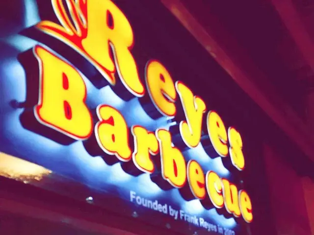 Reyes Barbecue Food Photo 10