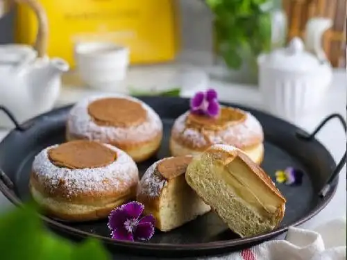 Spring Bakers, Dapur Bersama Gofood Sawah Besar