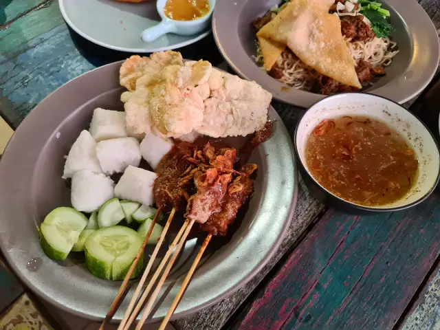 Gambar Makanan Sallo Innyan Seafood & Ikan Bakar 3