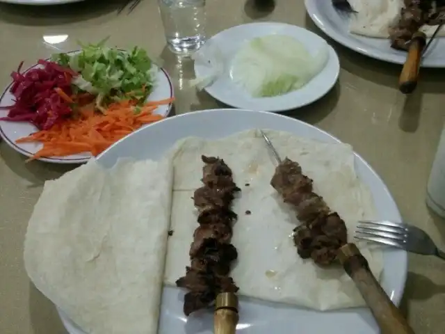 Ercağ Cağ Kebap & Restaurant'nin yemek ve ambiyans fotoğrafları 3