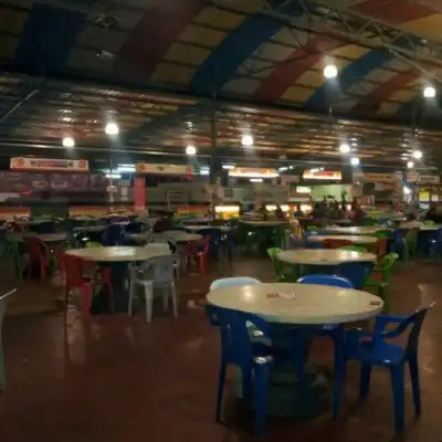 Maza Jungle Food Court