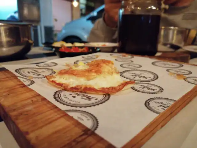 Gambar Makanan Roti Gempol & Kopi Anjis! (Bengawan) 10